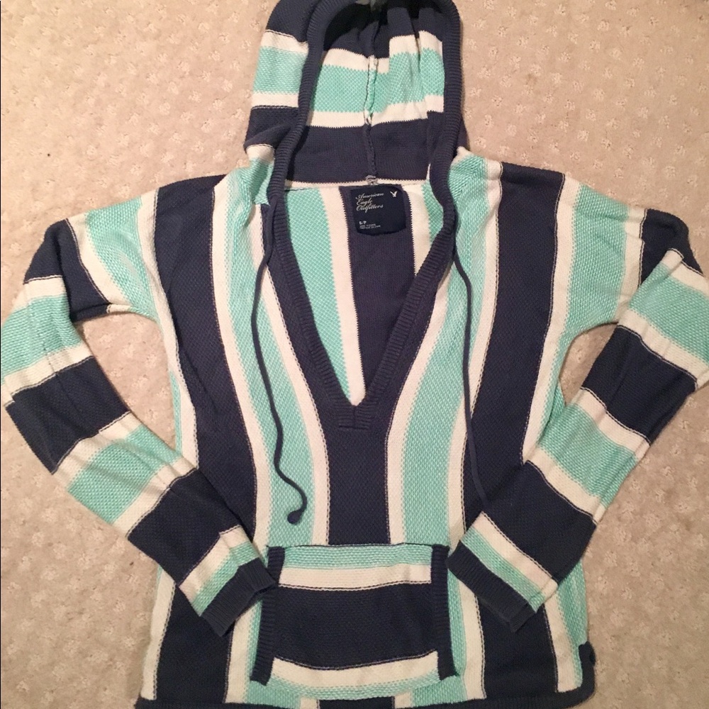 Comfy knit American Eagle pullover hoodie